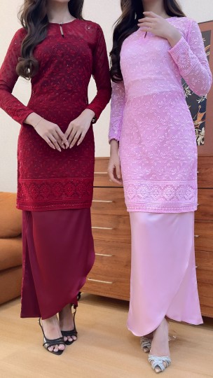 MAYRAA BLINK KURUNG PANJANG IN GLOWING TAFFY