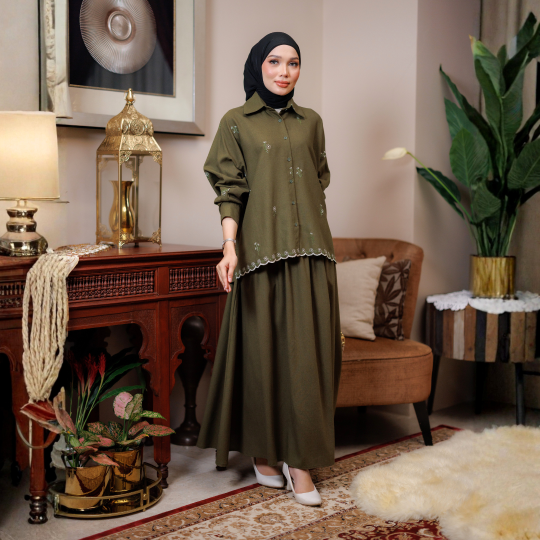 NARESSA OLIVE