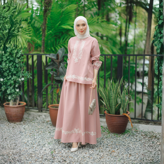ROSELLE BLUSH ROSE
