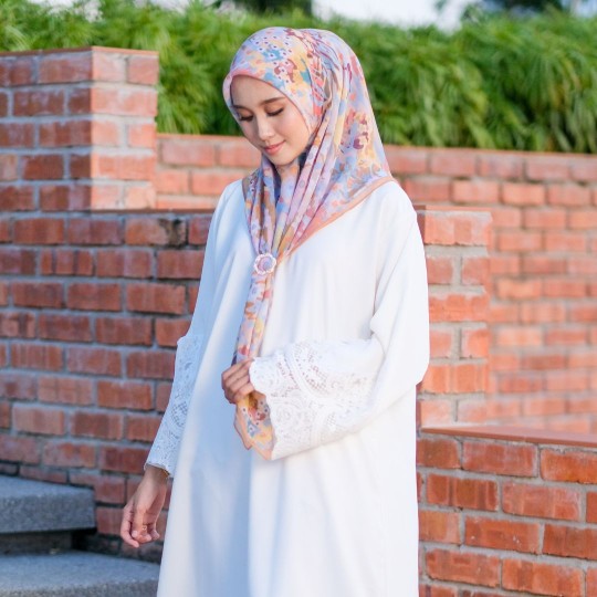 Printed Bawal Safeena in NICOLE