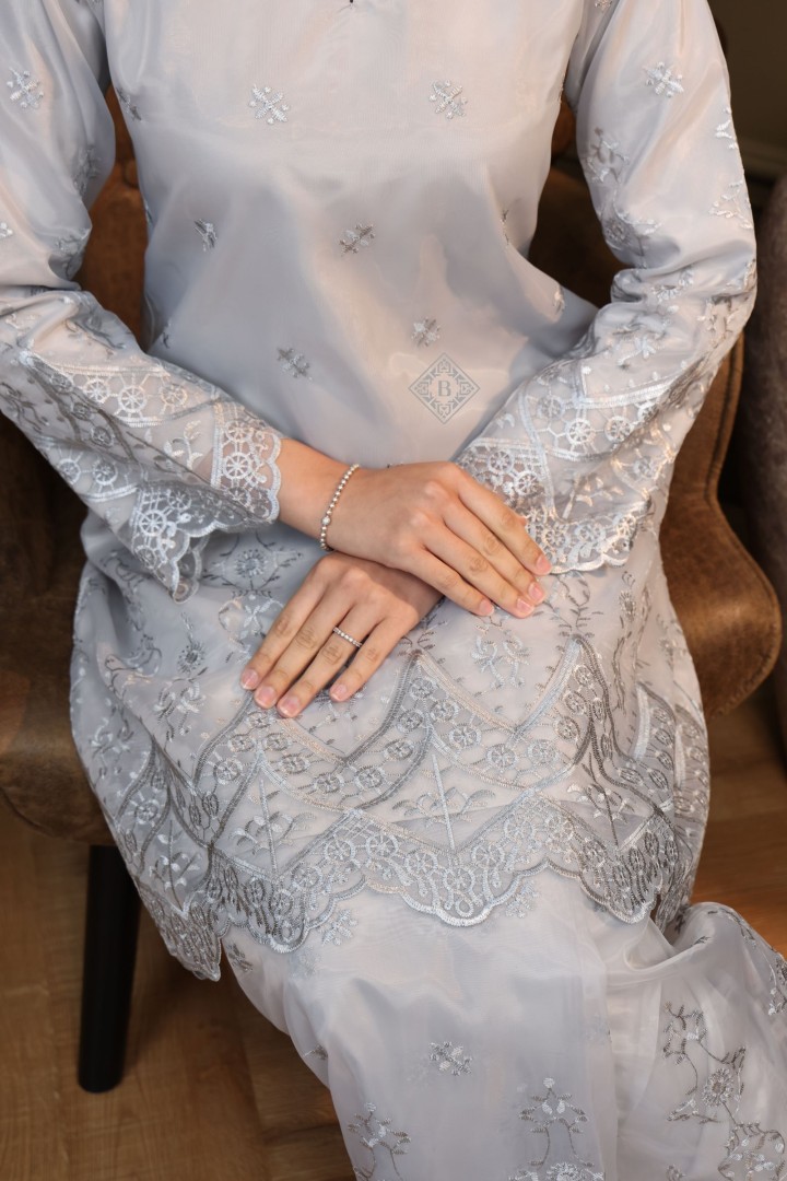 EDITH SILVER GREY - Image 2