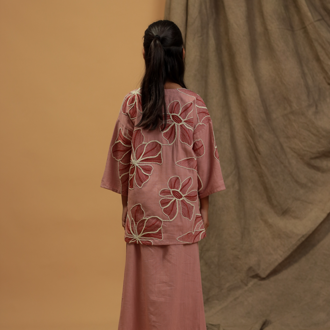 Kurung Rimbun Randia (Merah Samar) - Image 2