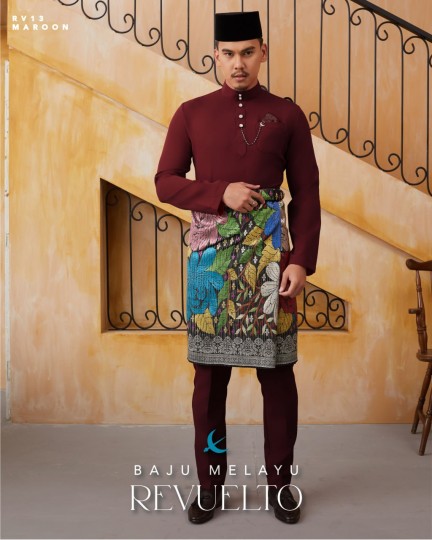 Baju Melayu Revuelto in Maroon