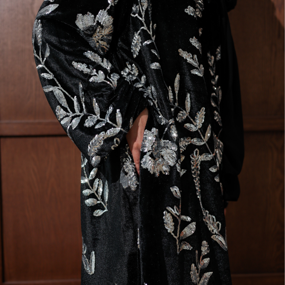 Birai Ratu Velvet Dress (Black) - Image 6