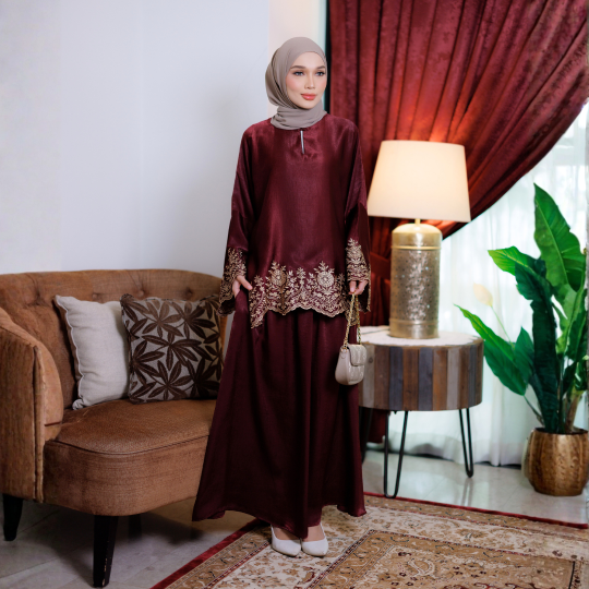 AURELLIA MERLOT MAROON