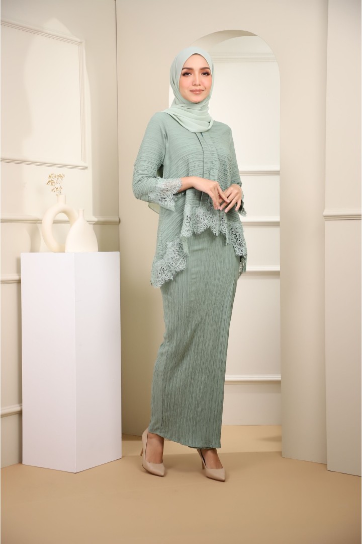 KEBAYA MAYA DUSTY MINT GREEN - Image 2