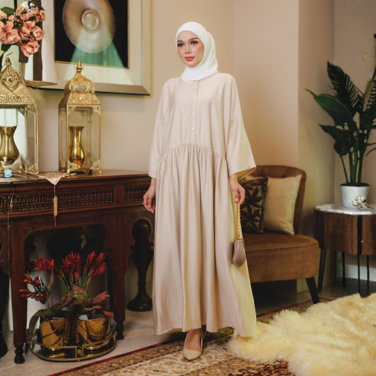NURRAA NUDE