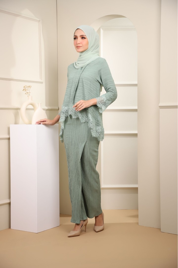 KEBAYA MAYA DUSTY MINT GREEN - Image 3