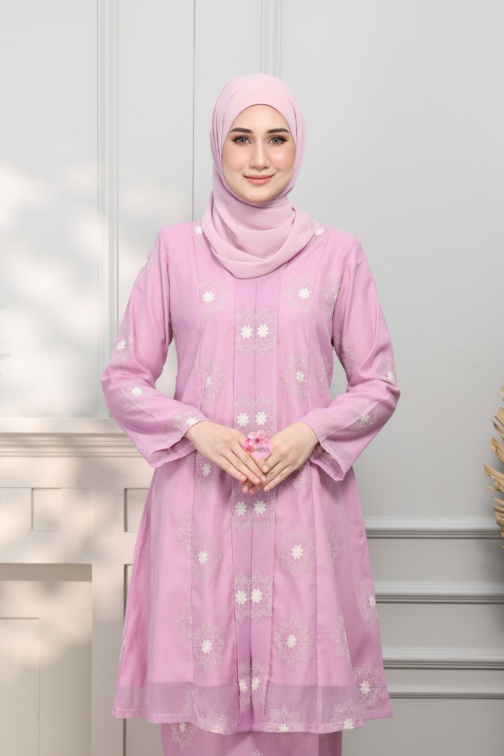 QAYLA KEBARUNG DUSTY PINK