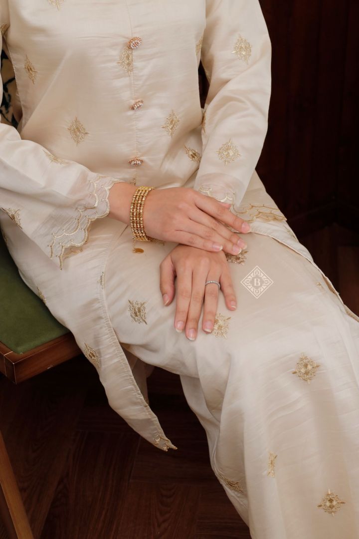 AURELIE SOFT IVORY - Image 2