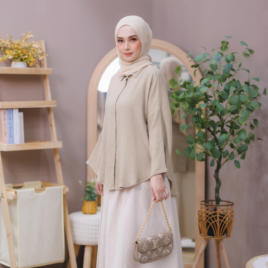 MALIHAA KHAKIS