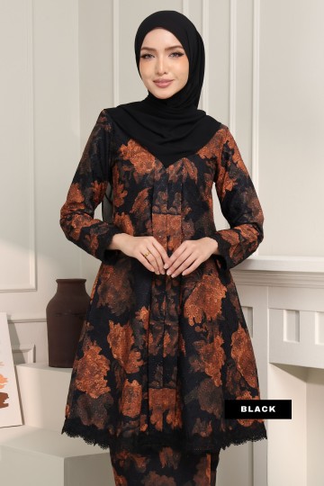 CHEMPAKA KEBAYA BLACK