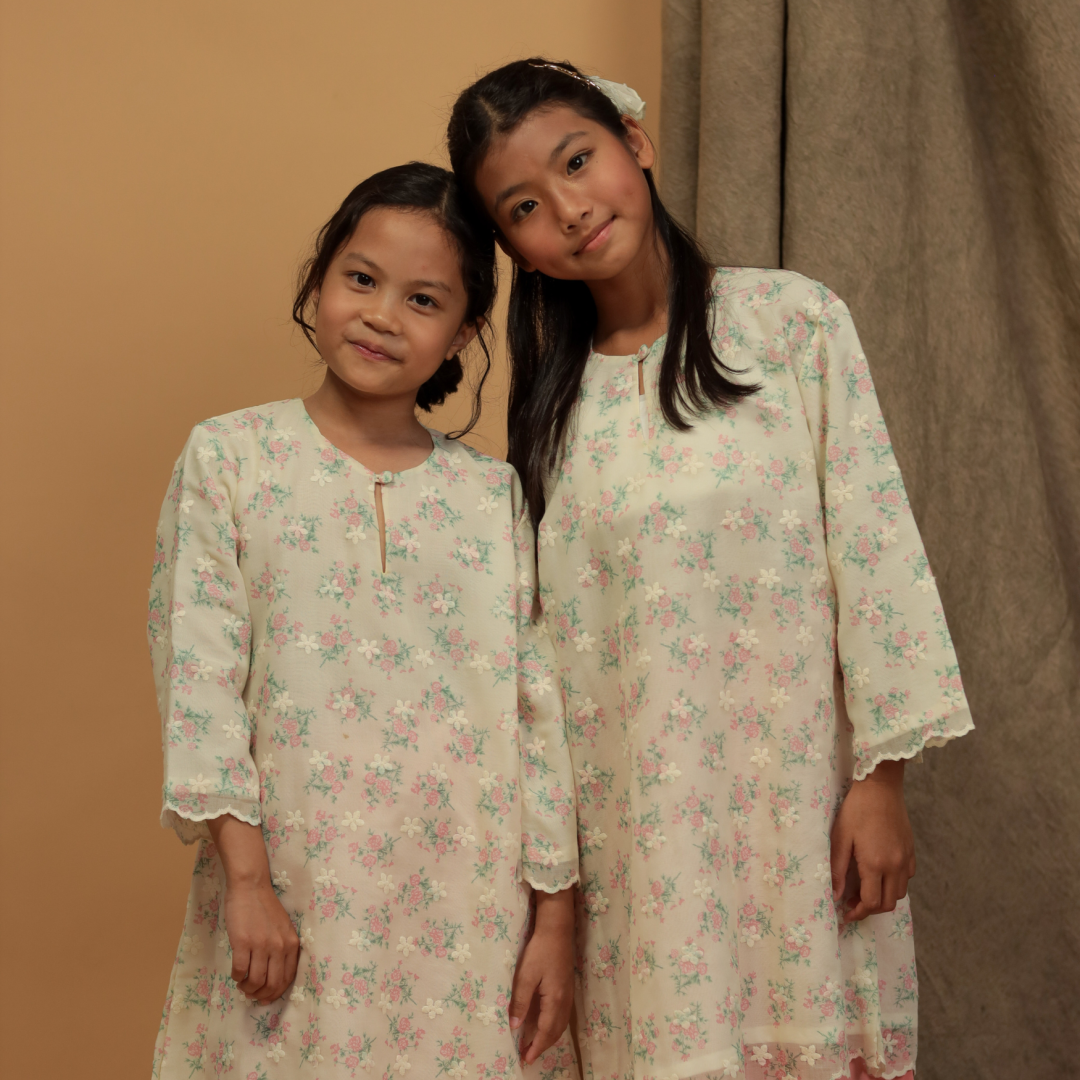 Kurung Senyum Seroja (Pink) - Image 5