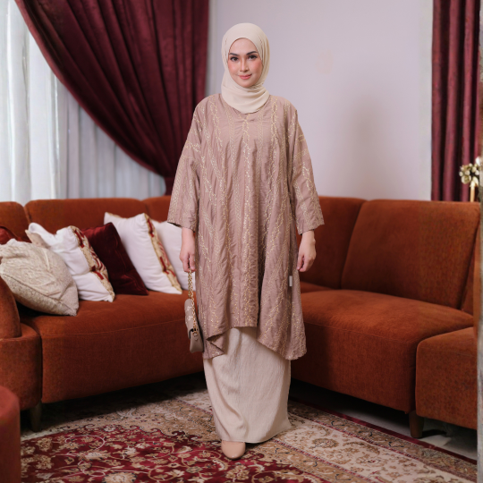 KUNTOM TURUS MOCHA NUDE