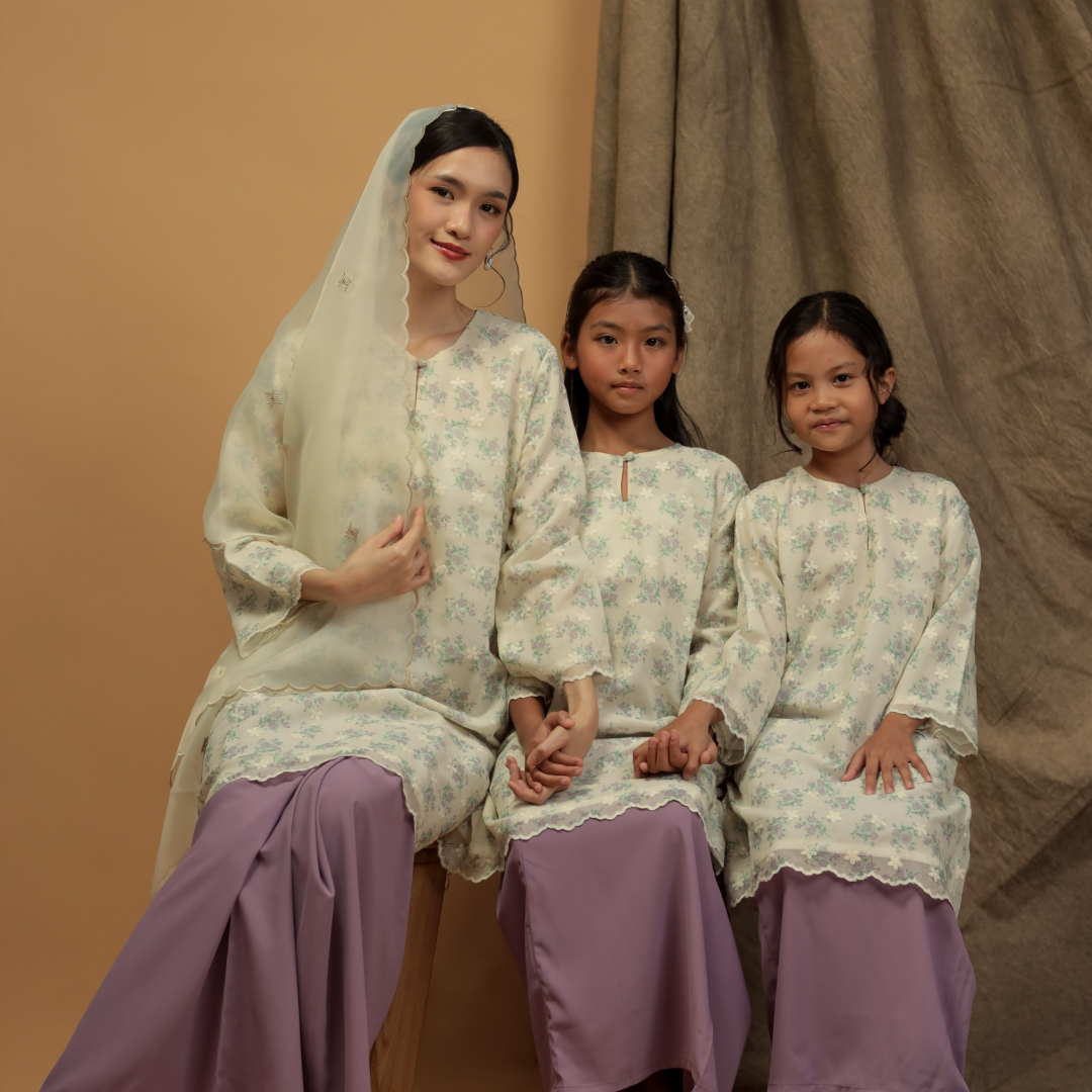 Kurung Senyum Seroja (Purple) - Image 4