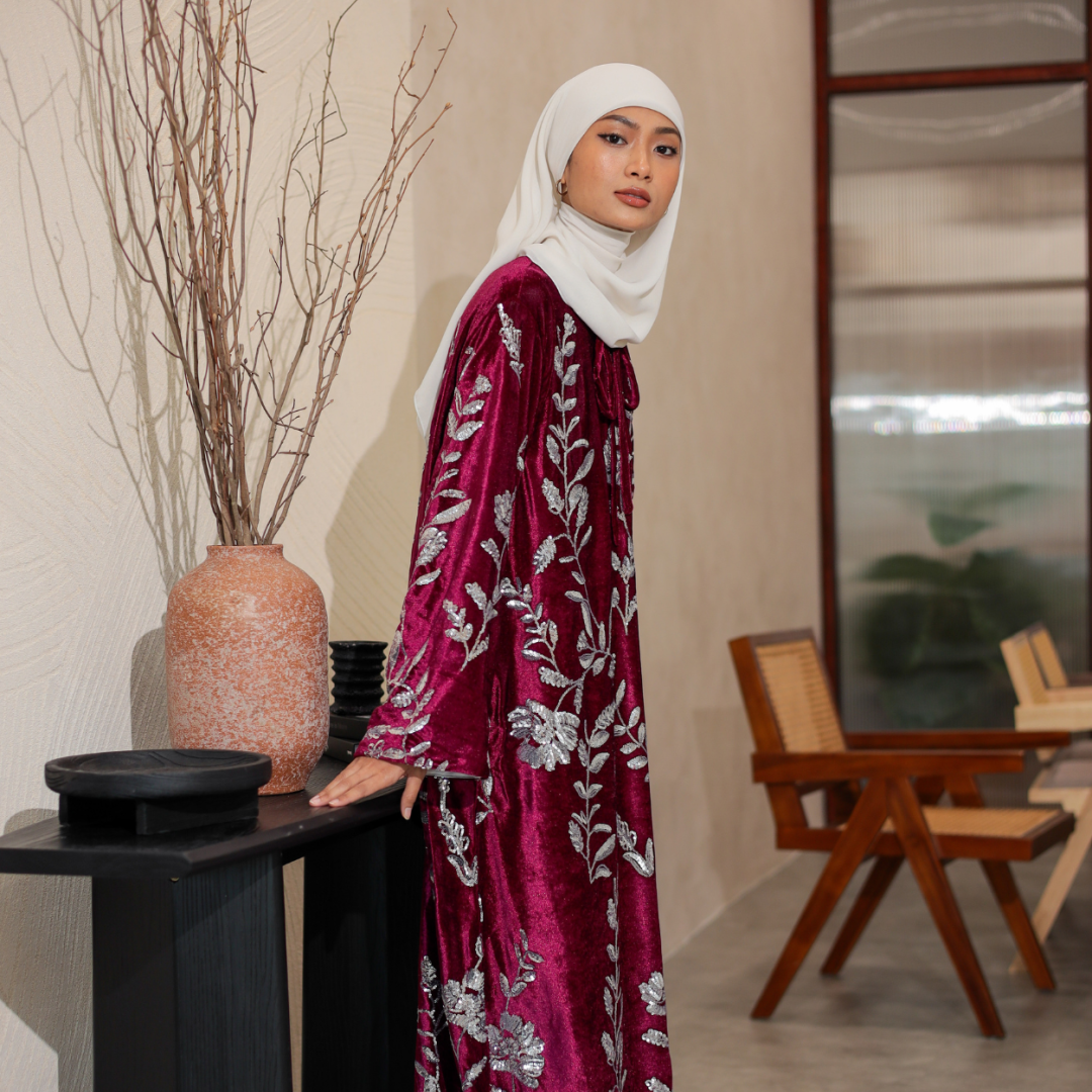Birai Ratu Velvet Dress (Magenta Rose) - Image 1