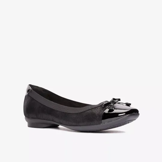 Clarks Candra Glow Black Suede