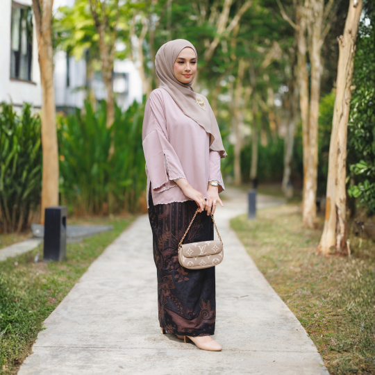 MELUR DUSTY PURPLE MOTIF PETAK KAIN 02