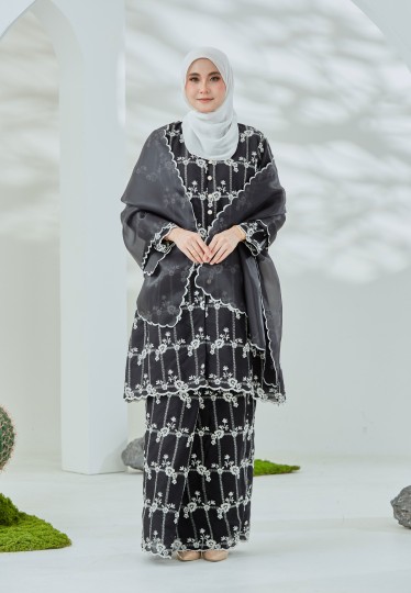 Kenanga Kurung (Black)