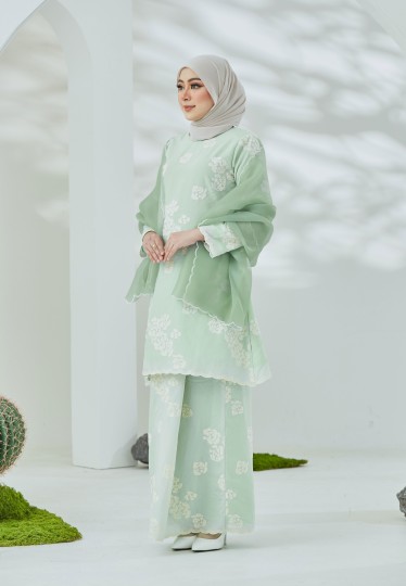 Sakura Kurung (Mint Green)