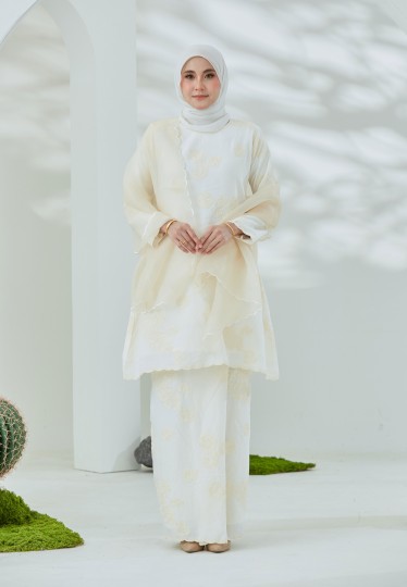 Sakura Kurung (Cream)