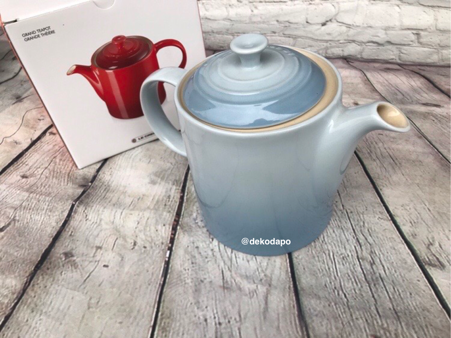 (PREORDER) Le Creuset Grand Teapot in Soleil Yellow