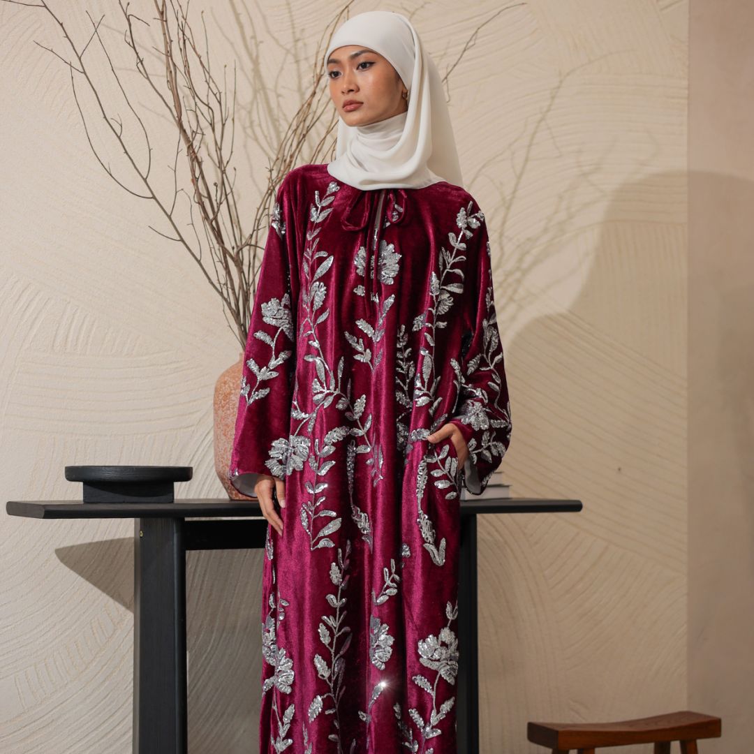 Birai Ratu Velvet Dress (Magenta Rose) - Image 4