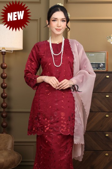 KURUNG PAHANG MAHARANI - MAROON