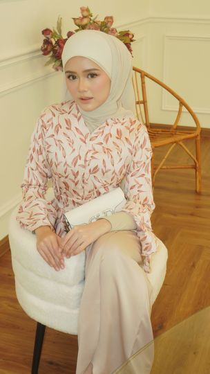 LUNARA PEPLUM SET IN PINKY LEAVES
