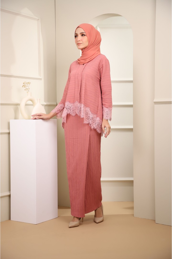 KEBAYA MAYA SALMON - Image 3