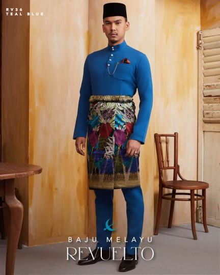 Baju Melayu Revuelto in Teal Blue