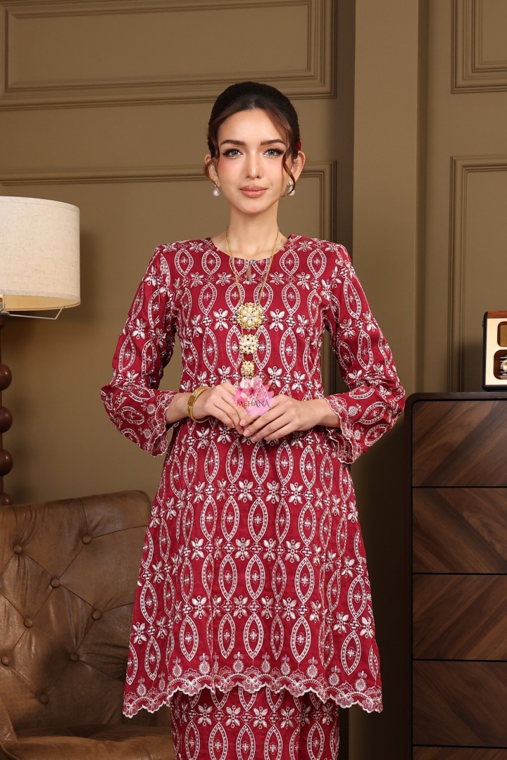 MAHARANI MAROON