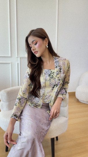 ROSELLE KEBAYA IN SERI MUTIARA