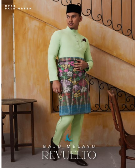 Baju Melayu Revuelto in Pale Green