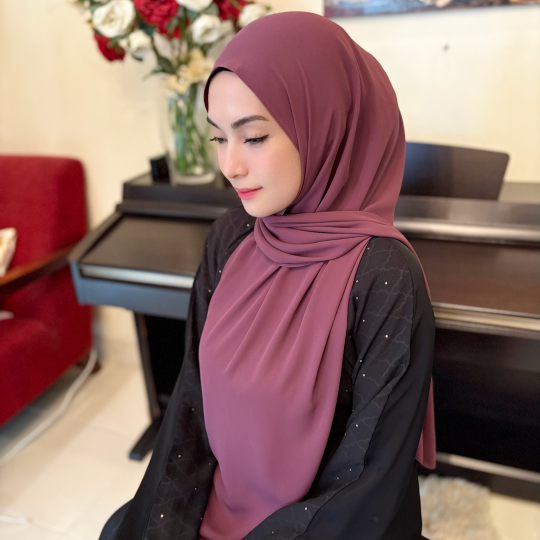 ADARAA PLUM