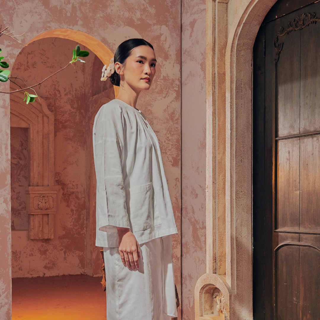 Kurung Pipah (Putih Melati) - Image 1
