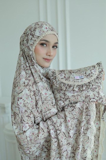Larney (Bella’s Collection)