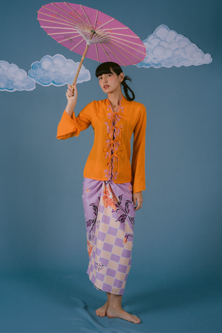 CINTA KEBAYA TOP IN ORANGE