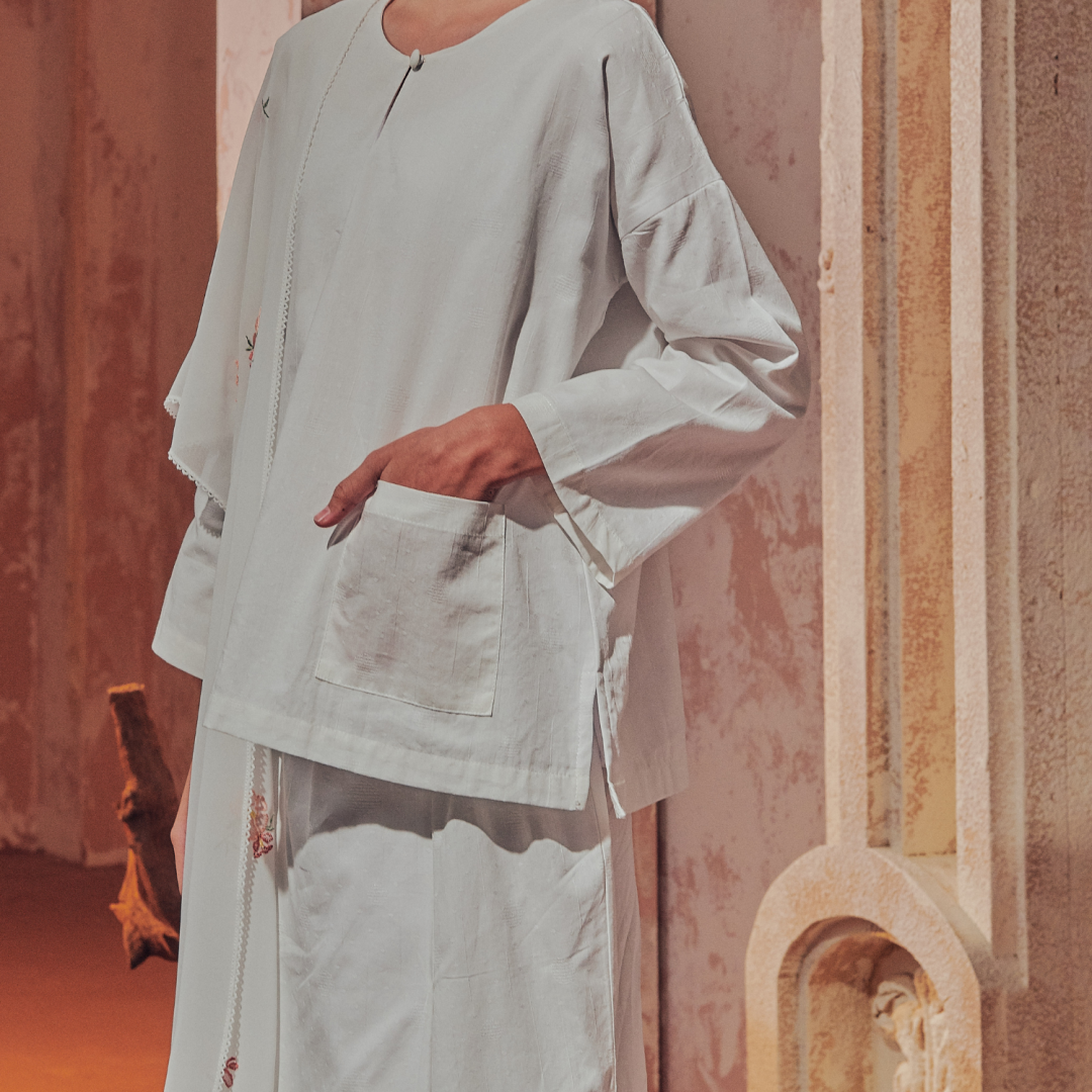 Kurung Pipah (Putih Melati) - Image 3