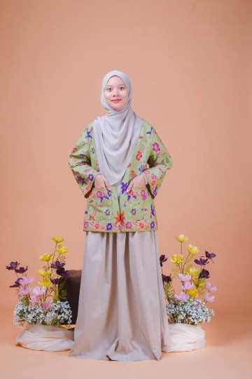 Iris Cardigan (Pale Green)