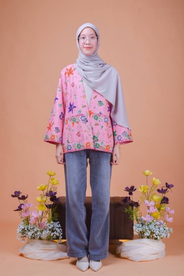 Iris Cardigan (Soft Pink)