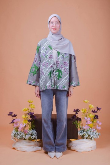 Lily Cardigan (Silver)