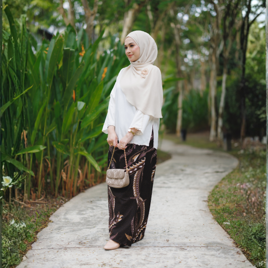 MELUR IVORY MOTIF PETAK KAIN 01