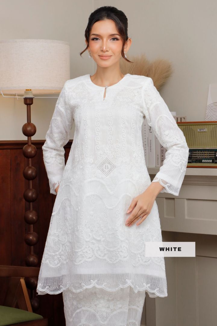 MAYSAA WHITE - Image 1