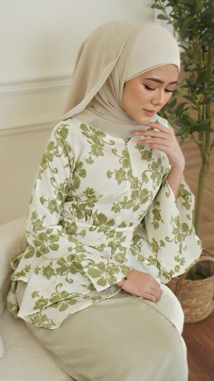 LUNARA PEPLUM SET IN SAGIE ORCHID