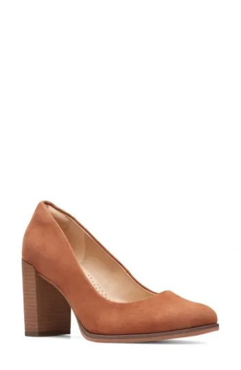 Clarks Freva 85 Court In Brown - Size UK 5 Only
