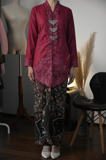 BAJU KEBAYA MAISARAH MAGENTA ROSE
