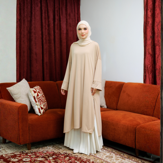 HANEEN NUDE