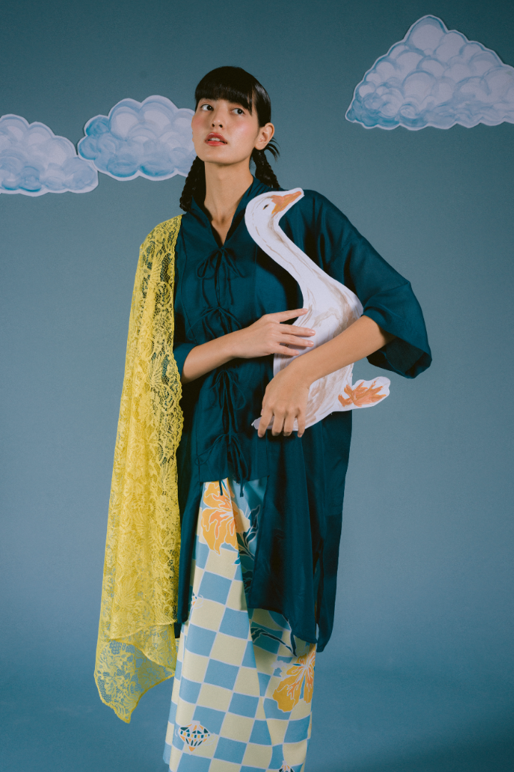 KASIH KEBAYA TOP IN DEEP TEAL