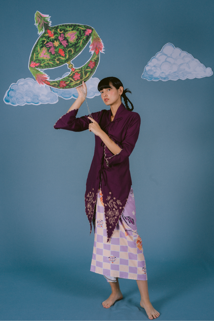 PUSPITA KEBAYA TOP IN DEEP PURPLE